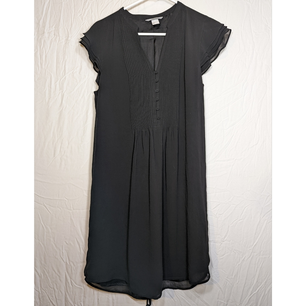 NWOT H&M Short Sleeve V-neck Dress Button Up Pleated adjustable waist tie